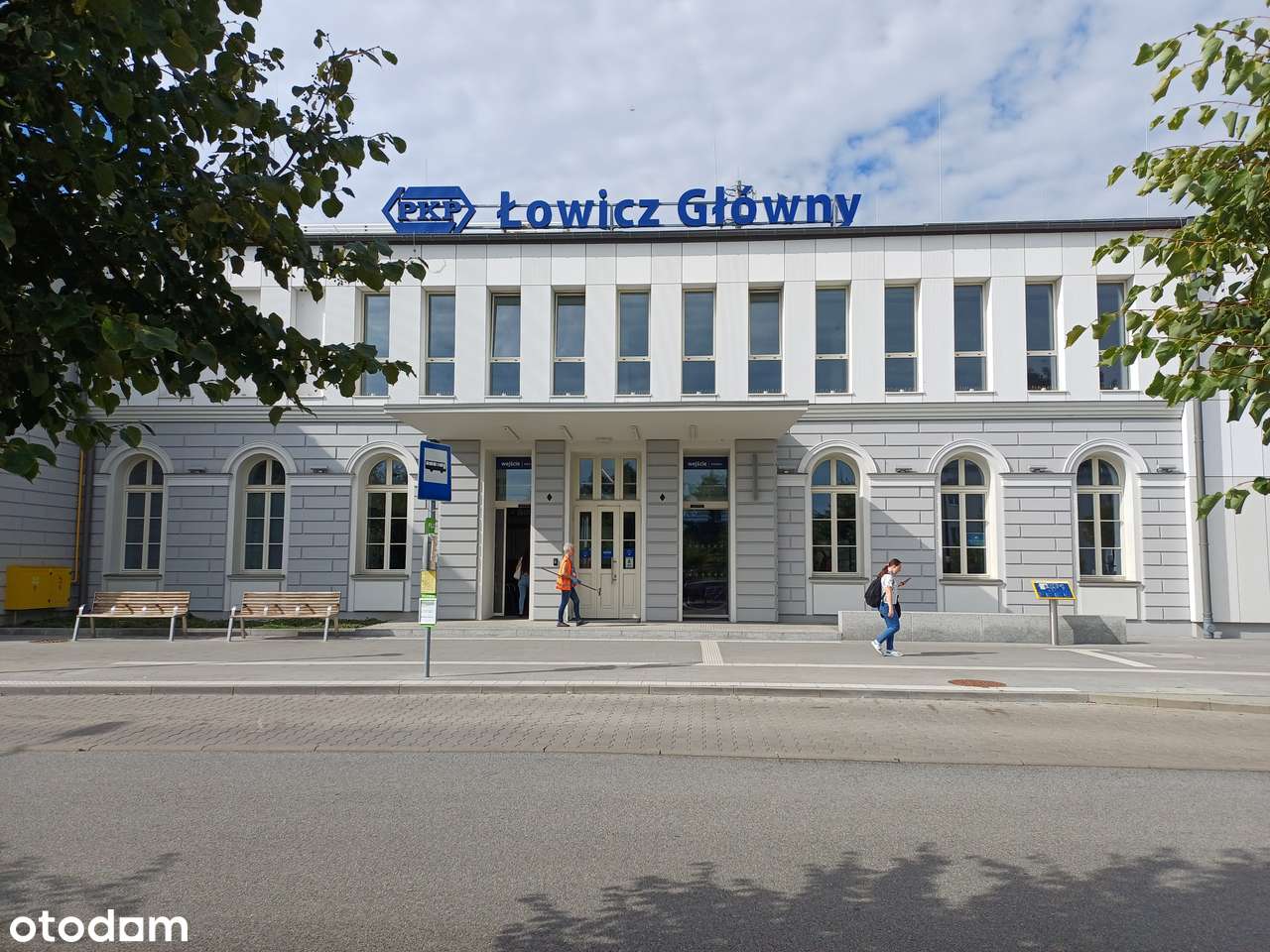 Powierzchnia pod BANKOMAT na Dworcu PKP Łowicz Główny