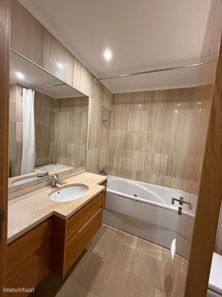 Apartamento T2 com elevador no Parque das Nações - Grande imagem: 4/10