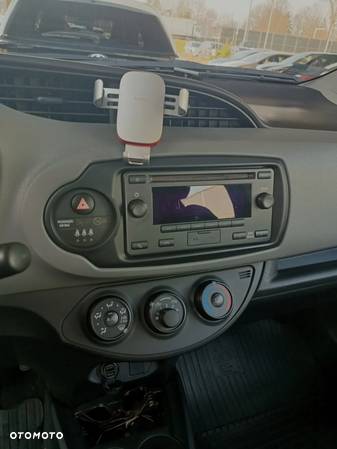Toyota Yaris 1.5 Active - 6