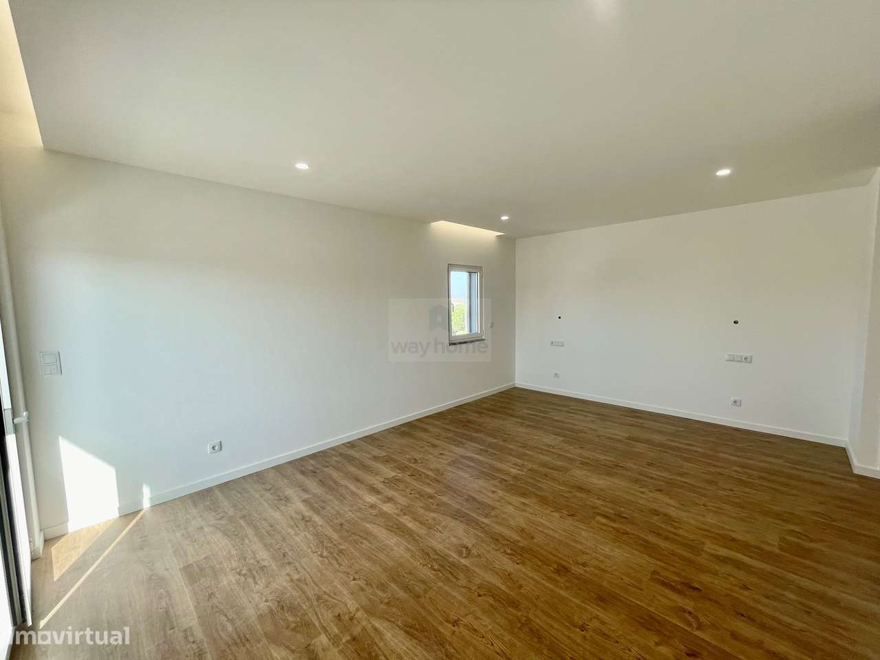 Moradia nova T6 na Ventosa - Torres Vedras-28