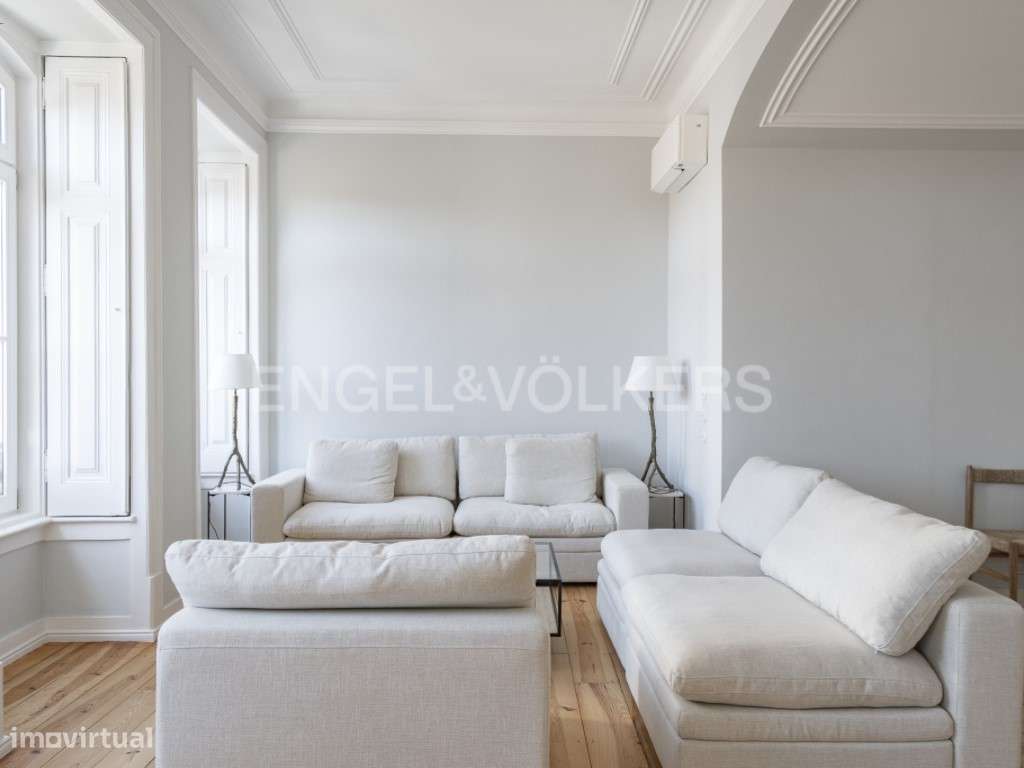 Palacete do Século XIX com Vista Panorâmica sobre Lisboa - Grande imagem: 4/52