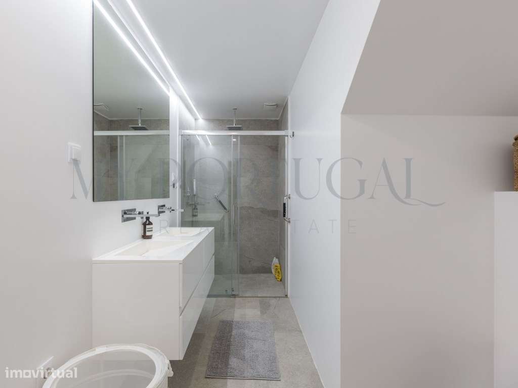 Uma Moradia com Vistas Deslumbrantes de Mar e Vale-40