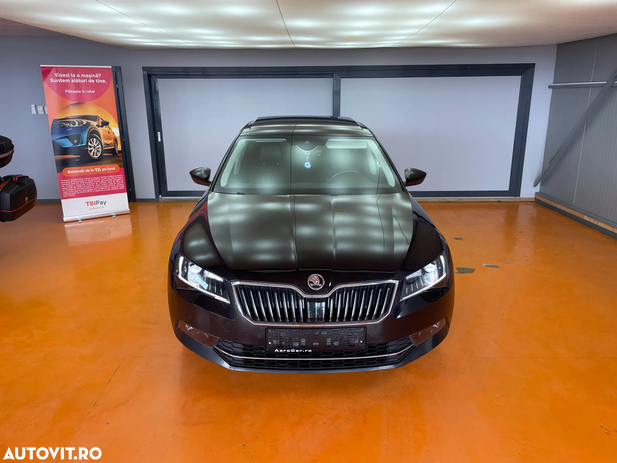 Skoda Superb 2.0 TDI DSG 4X4 Laurin & Klement - 3