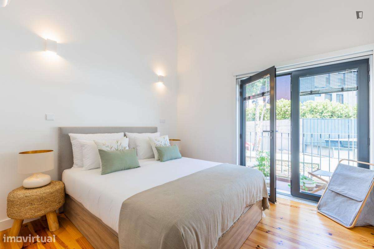 Apartamento com 1 quartos - localizado em Bonfim Porto - Grande imagem: 3/30