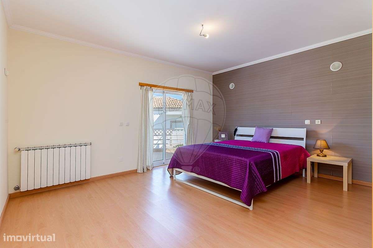 Moradia T4 para venda - Grande imagem: 2/36