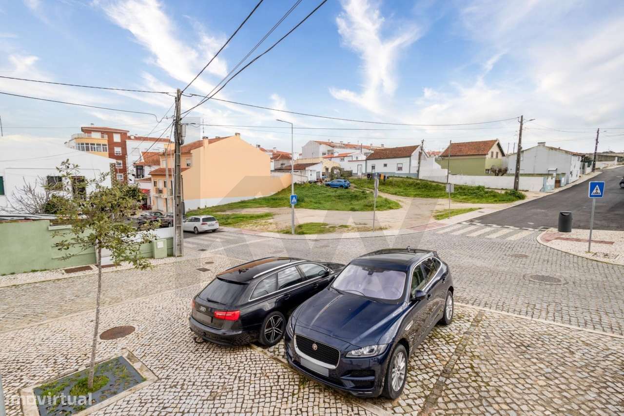 Terreno Urbano de 162m2 em Zona Tranquila de Caldas da Rainha – Excele-10