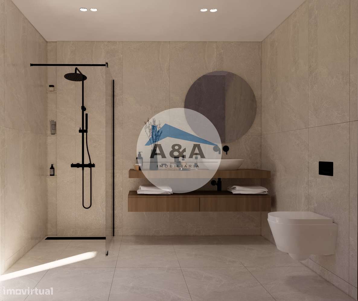 MORADIA T3 COM PISCINA, VISTA ÚNICA PARA O MAR-25