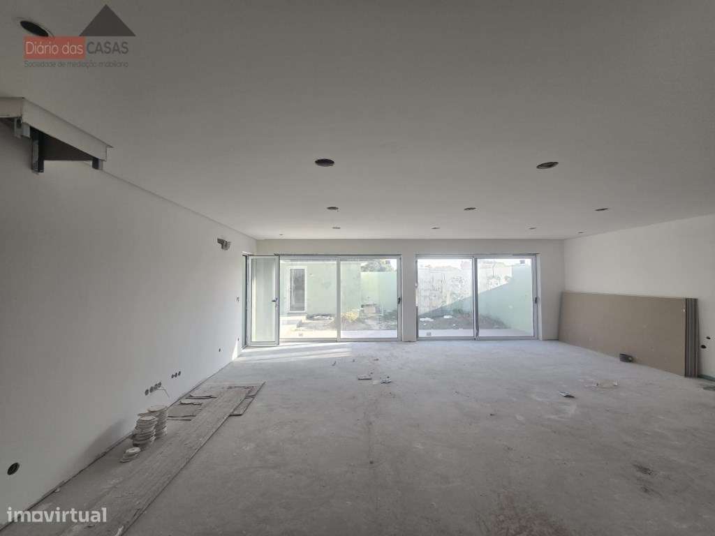 Moradia geminada T4 em Aveiro - Gafanha do Carmo-13