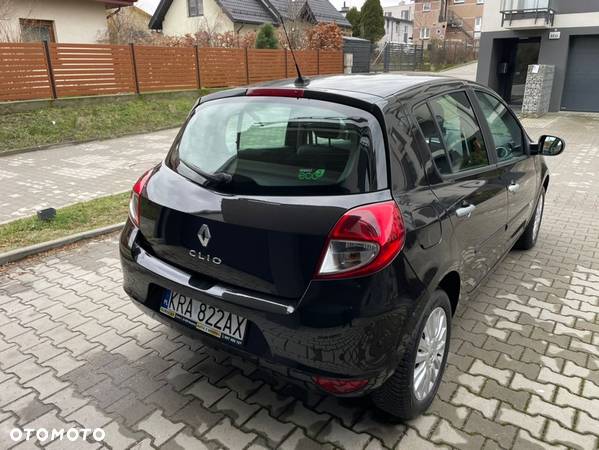 Renault Clio - 3