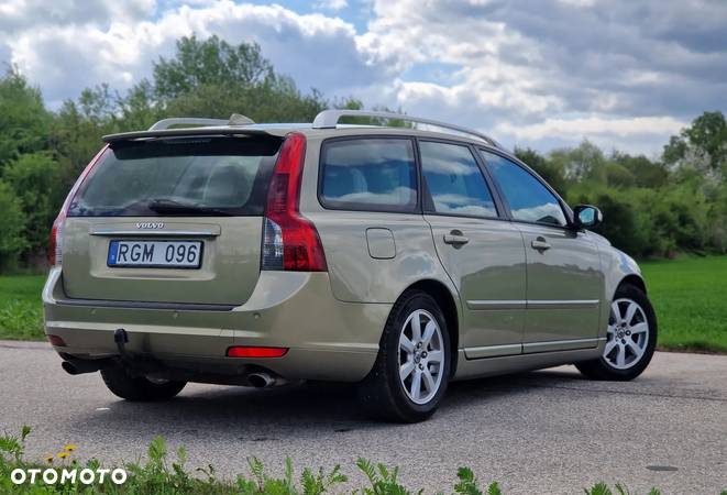 Volvo V50 - 3