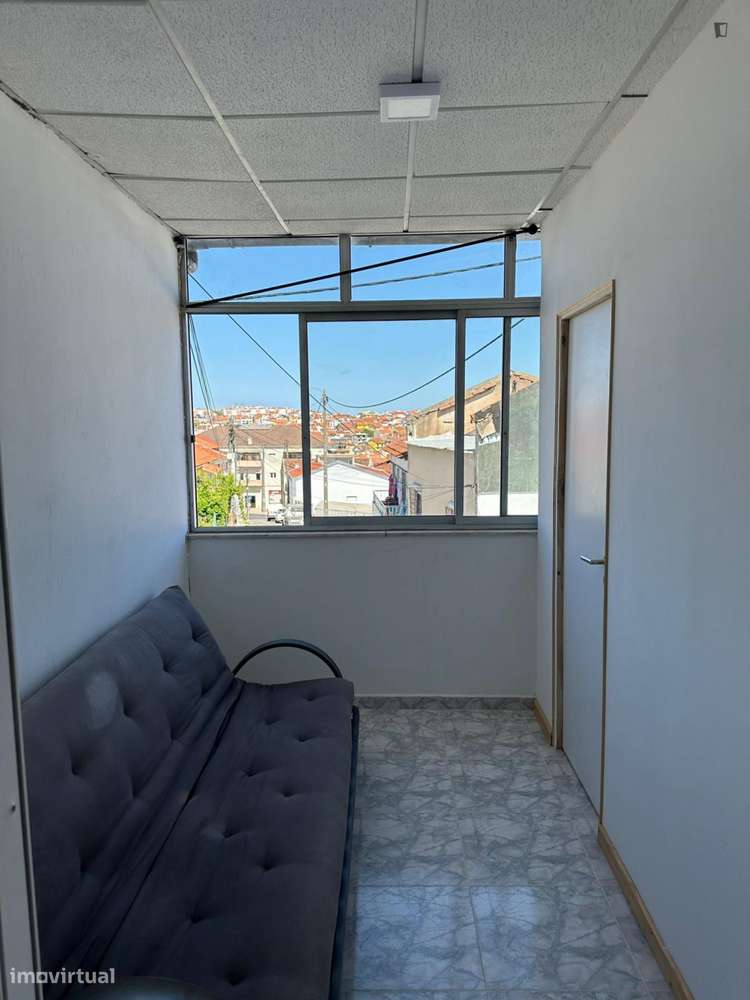 Quarto - localizado em Lisbon - Grande imagem: 4/20