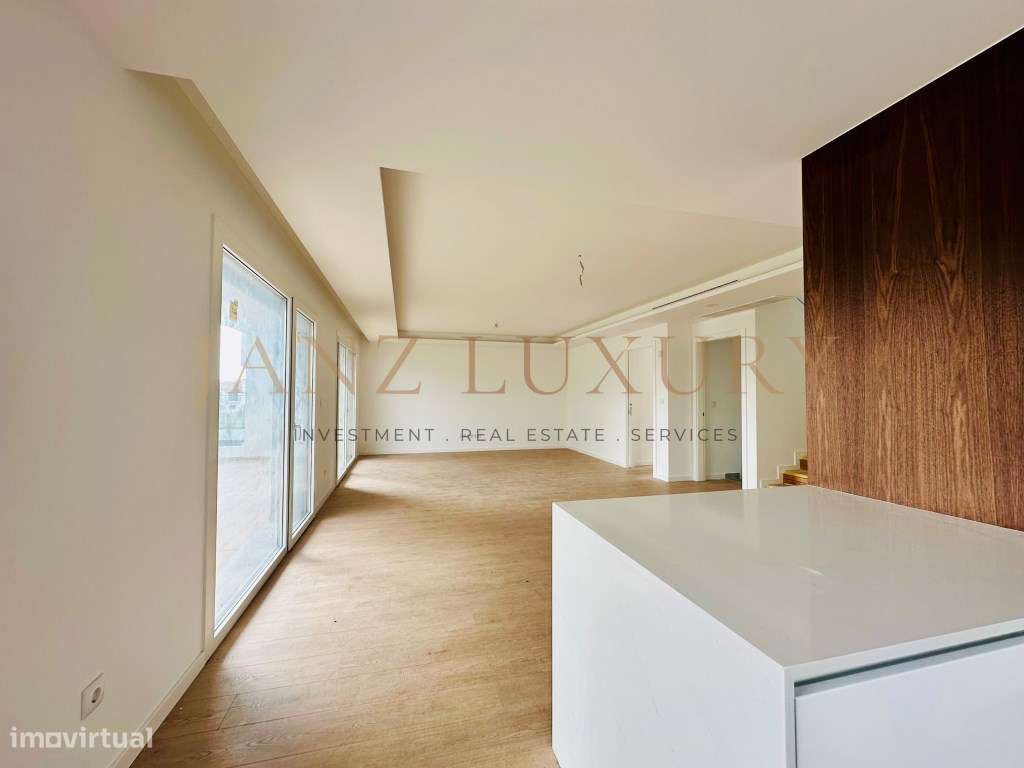 Moradia T4 com Piscina Privada em Manique | 3 Suítes | Garagem 2 Ca...-7