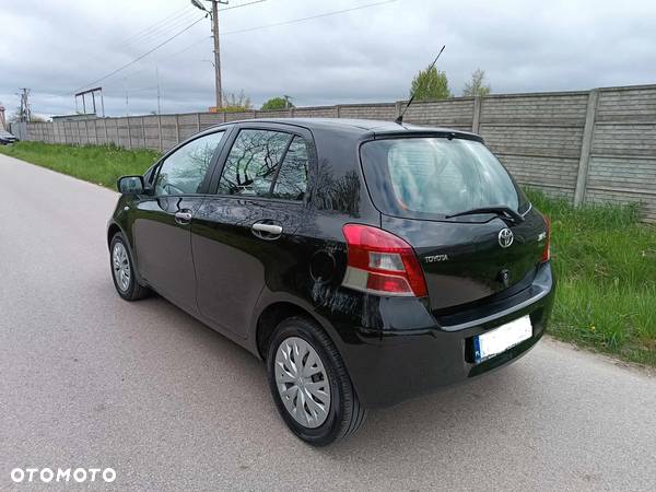 Toyota Yaris 1.0 VVT-i Comfort - 2