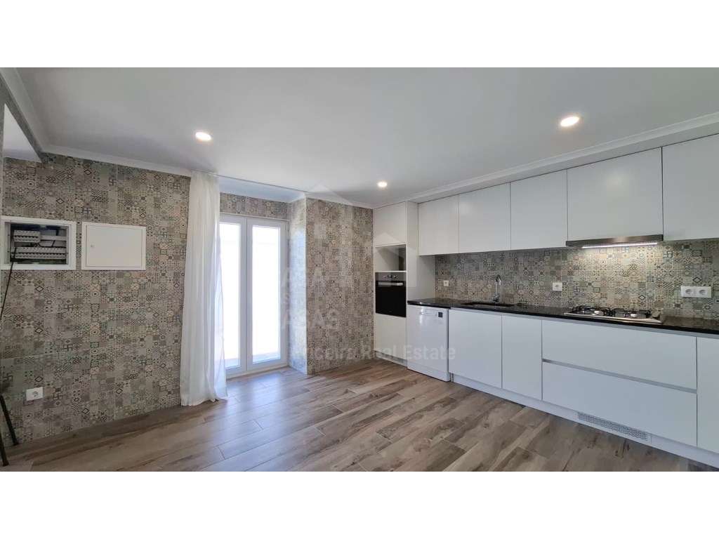 Arrenda Moradia T3 - Ericeira 10 km, A Casa das Casas - Grande imagem: 4/36