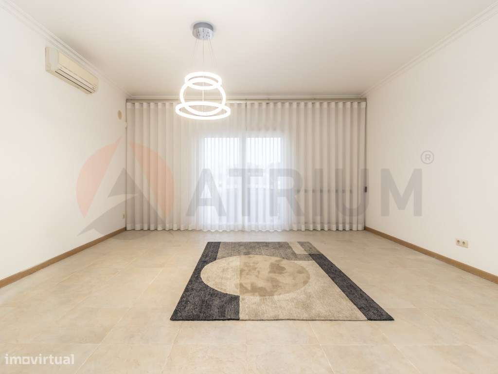 Exclusiva Moradia T6 com Quintinha, Piscina e Elevado Potencial de ...-15