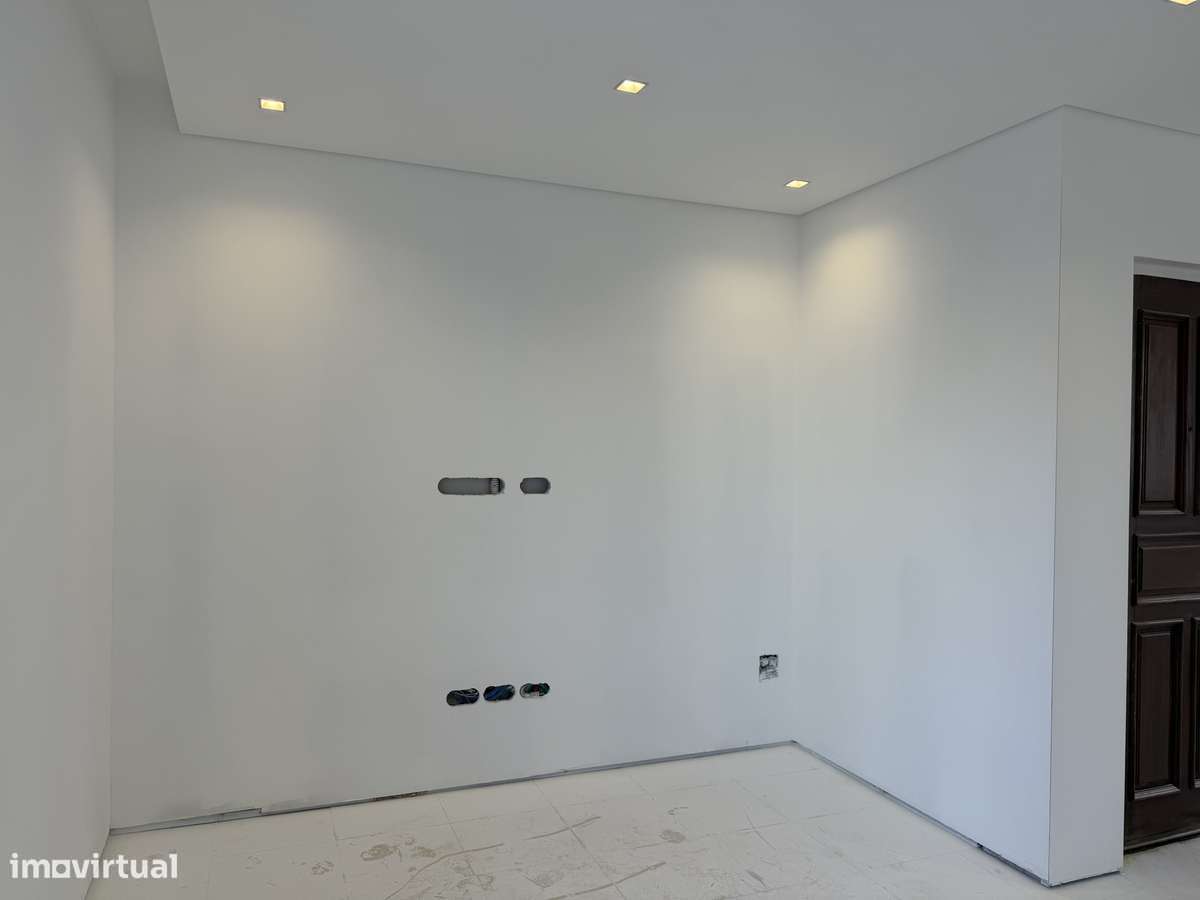 Apartamento t3 à venda na Rua Professor João Oliveira Coelho, 11 - Grande imagem: 4/21