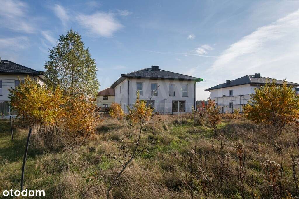 Nowoczesny dom w zielonej okolicy.-5