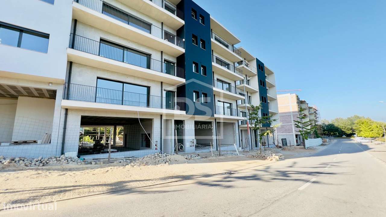 Loja  Venda em Silvares, Pias, Nogueira e Alvarenga,Lousada - Grande imagem: 3/14