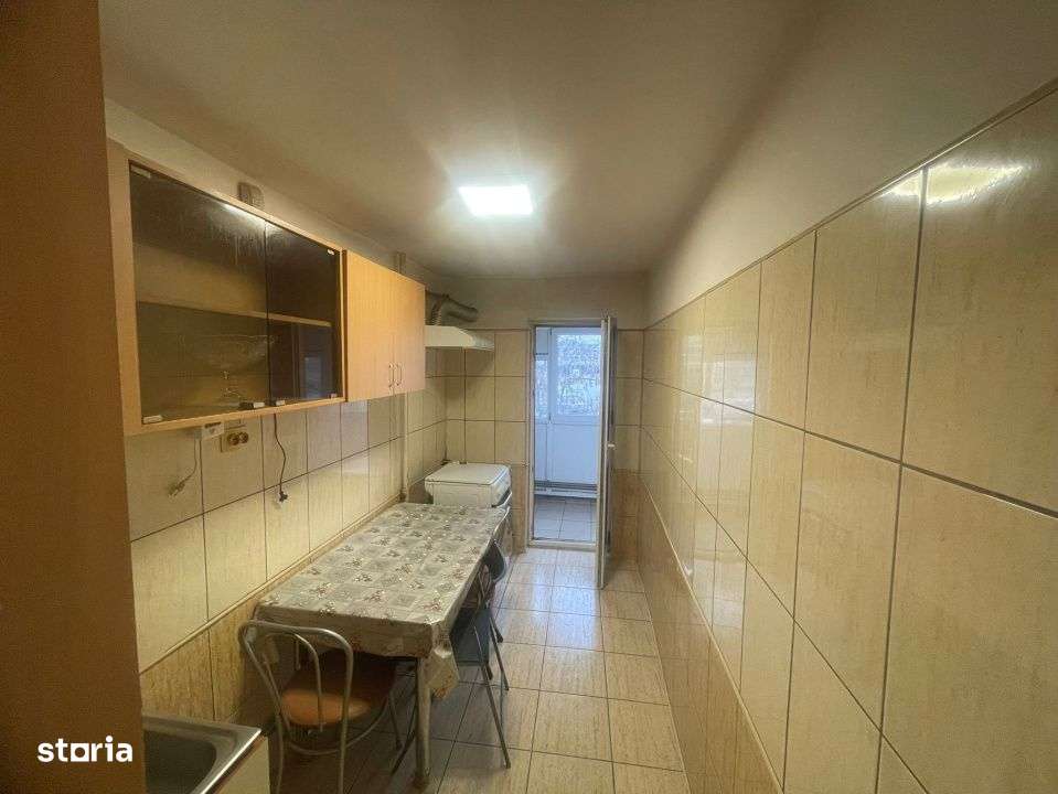 Apartament Decomandat 3 Camere, 1 Mai, Ion Oblemenco - Imagine principală: 5/9