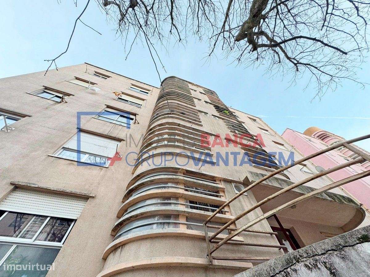 Apartamento T2 Setúbal - Grande imagem: 2/8