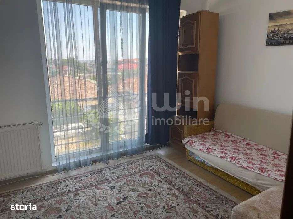 Apartament 3 camere | 70mp | Etaj 2/3 | Parcare | Zona Pod Ira Marasti-1