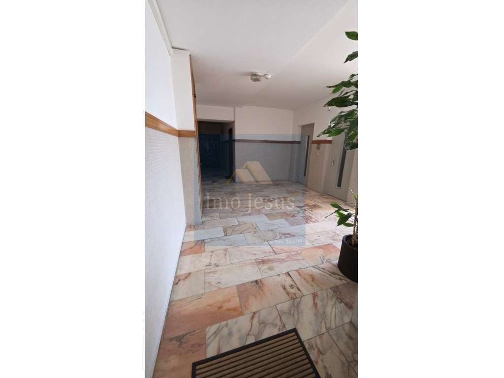 Apartamento T3 Avenida da Republica-41