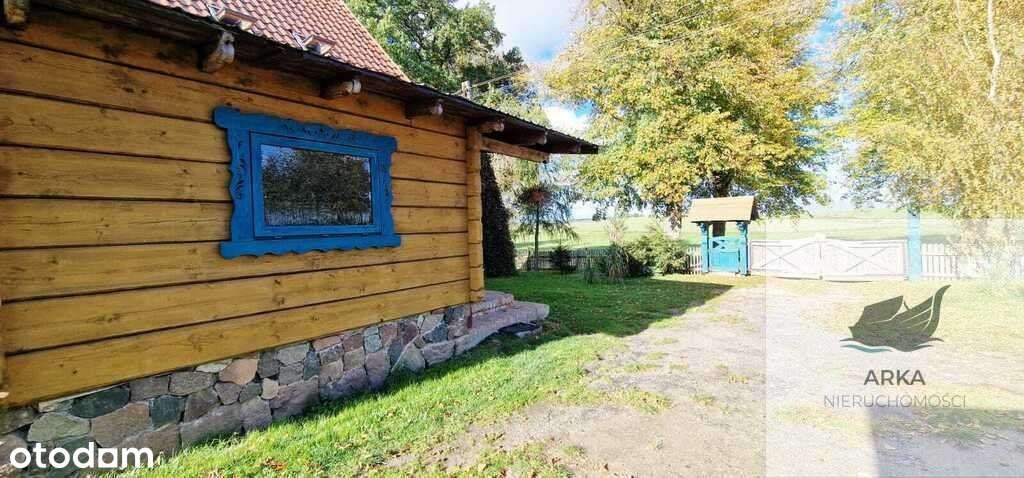 Urokliwy dom z duszą i dużą działką-3