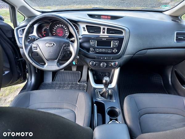 Kia Ceed 1.4 CVVT - 18