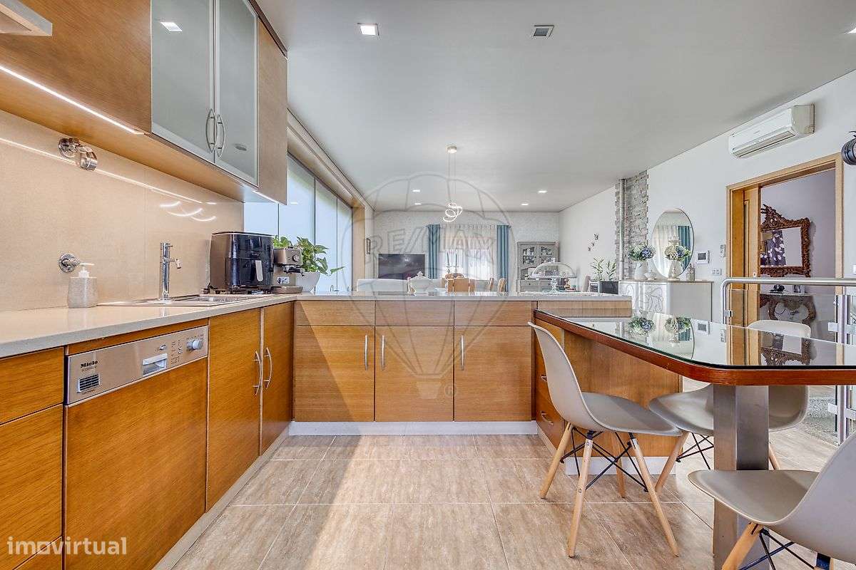 Moradia T4 para venda - Grande imagem: 5/50