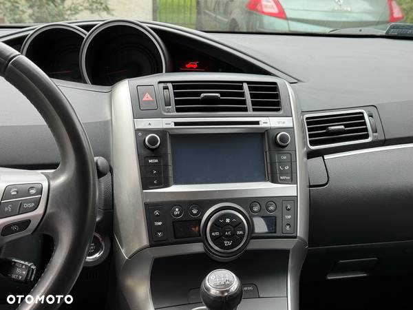 Toyota Verso 1.8 Premium 7os EU6 - 11