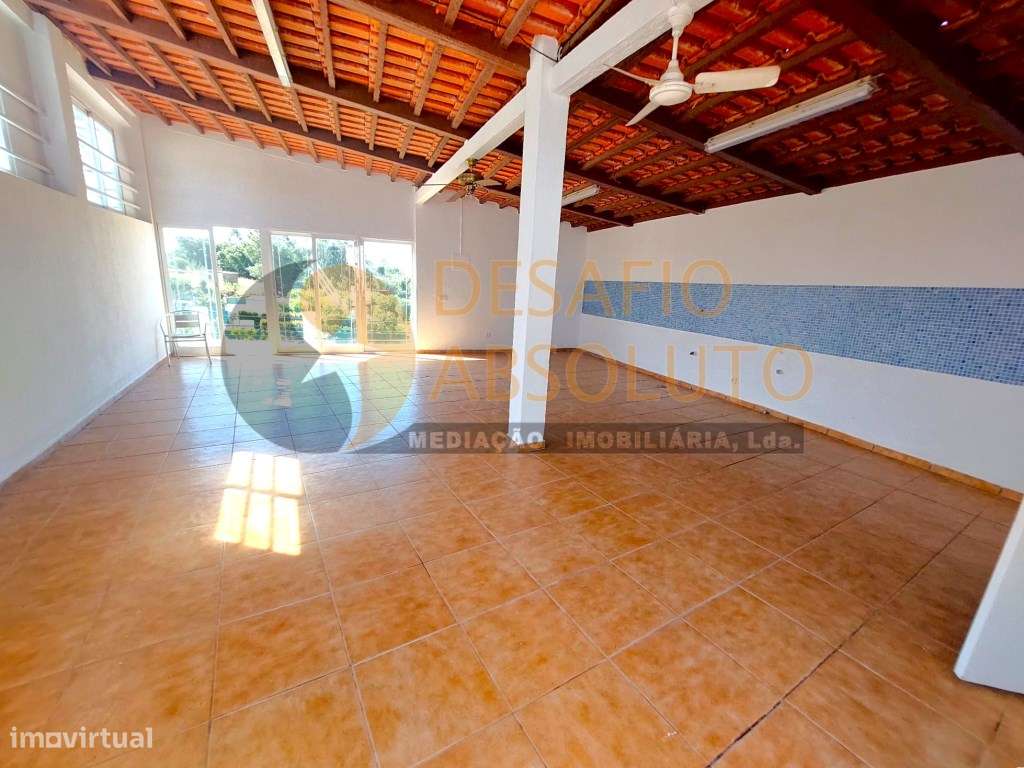 Moradia em Banda T4 c/ Piscina e Garagem. Quinta da Serralheira - S...-27