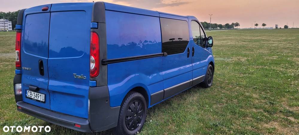 Renault Trafic - 8