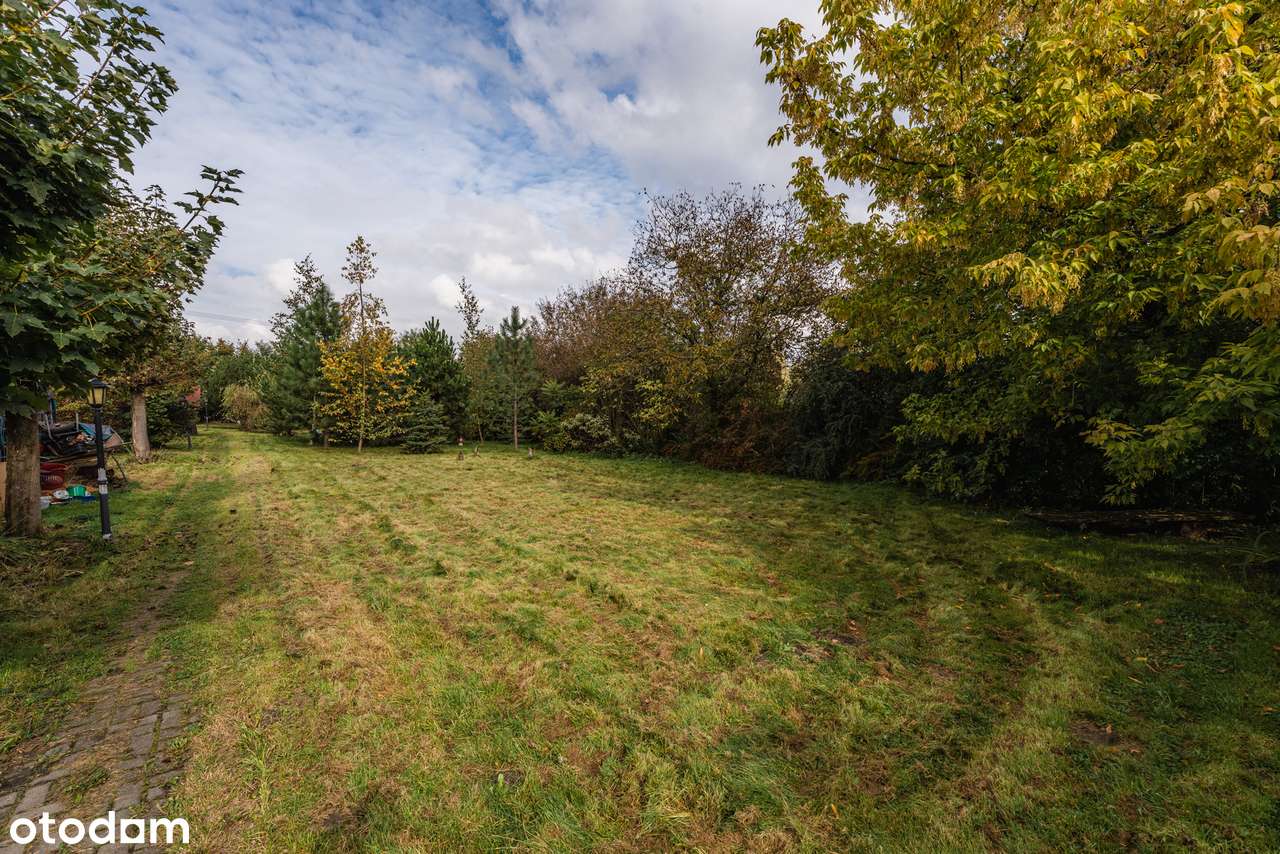 Działka  2057 m² z domkiem i basenem | Rybnik – Kamień | Uzbrojona!-11