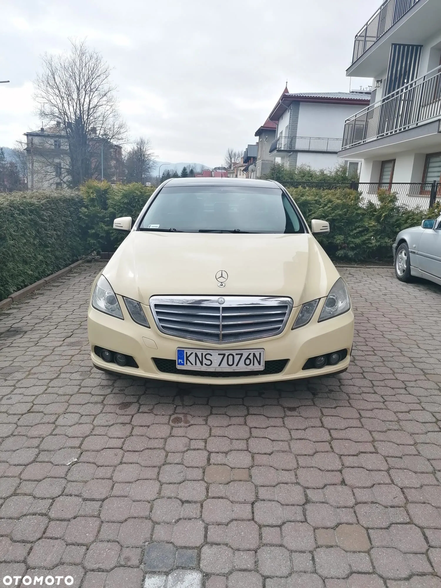 Mercedes-Benz Klasa E 200 CDI 7G-TRONIC - 7