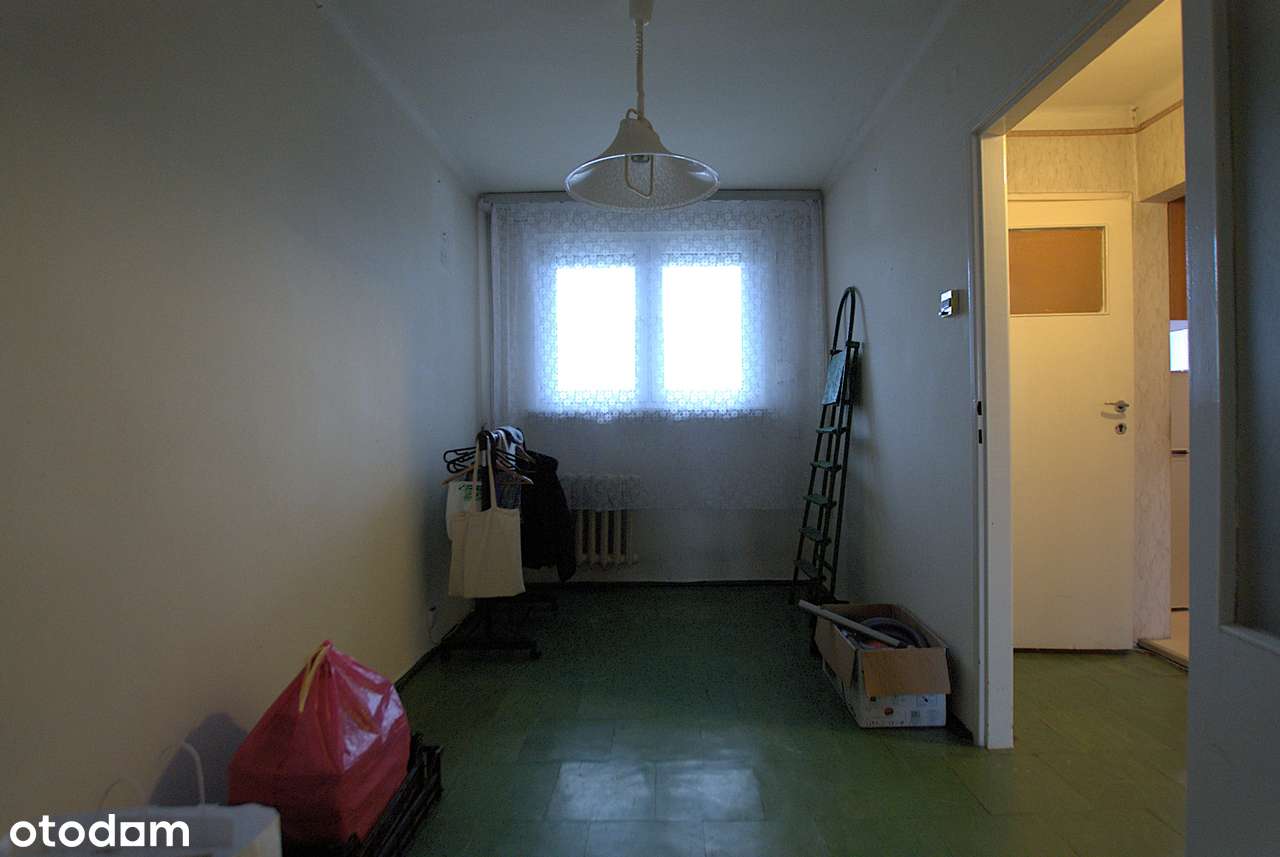 2 pokoje, 3 piętro, dwustronne, osobna kuchnia, ul. Lecha-10