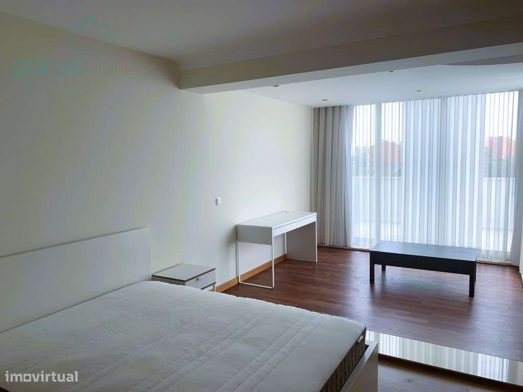 Apartamento T3+2 Duplex Universidade Aveiro-10