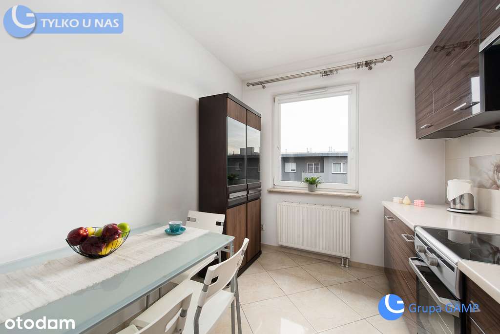 52 m2 z osobną kuchnią, ostatnie piętro *Serenada*-2