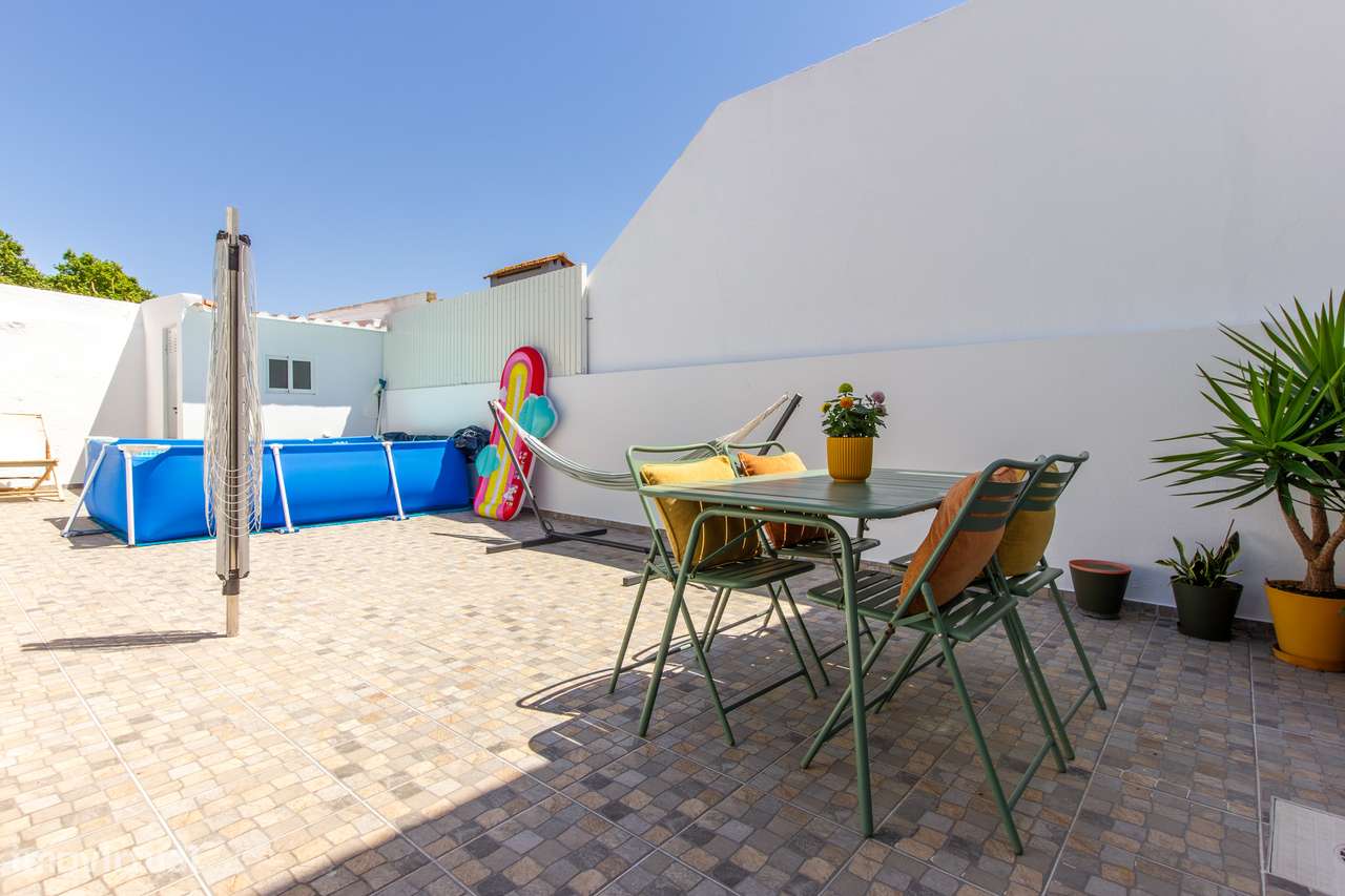 Moradia T2 remodelada em Montijo-8