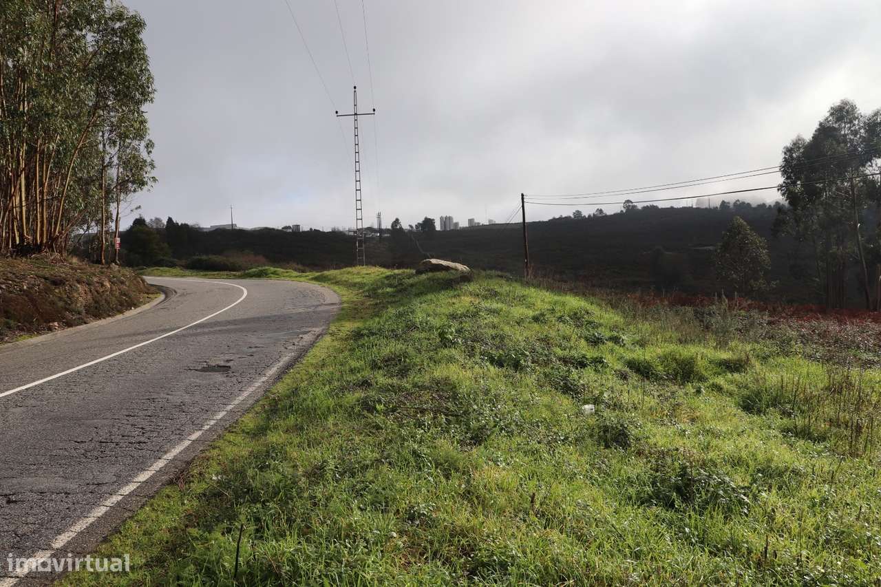 Lote de Terreno  Venda em Lustosa e Barrosas (Santo Estêvão),Lousada-7