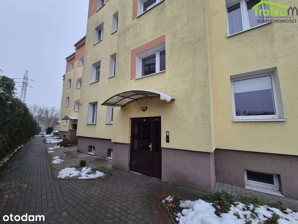 4 pokoje! 2 balkony!-13