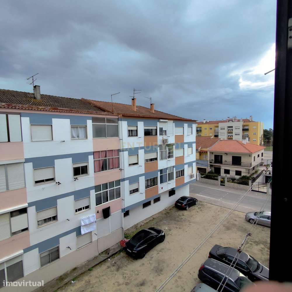 Apartamento T2 | Santo António da Charneca-15