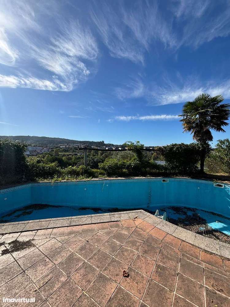 Imóvel de banco : apresente-nos a sua e-13