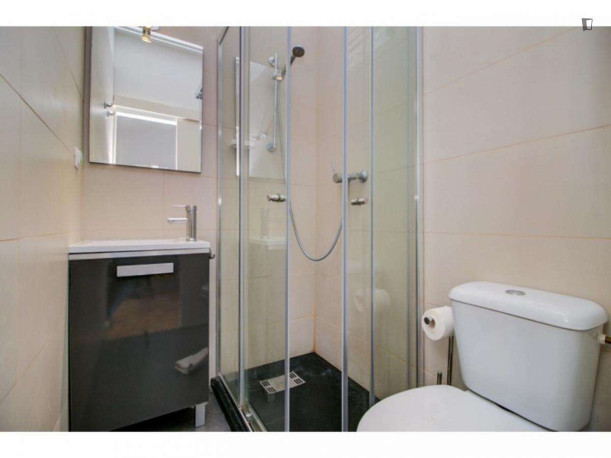 Estúdio - localizado em Alcântara Lisbon - Grande imagem: 4/6