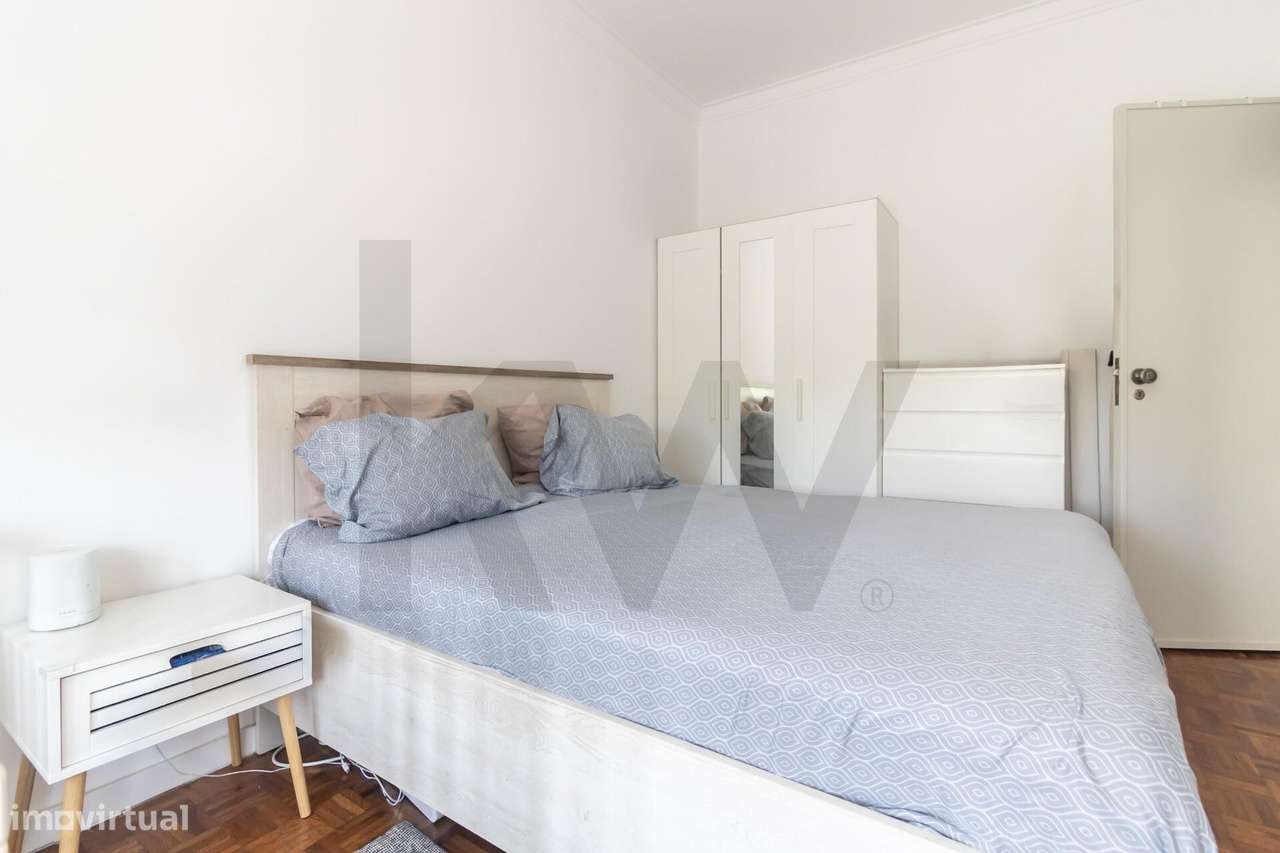 Apartamento T2 - Laranjeiro-17