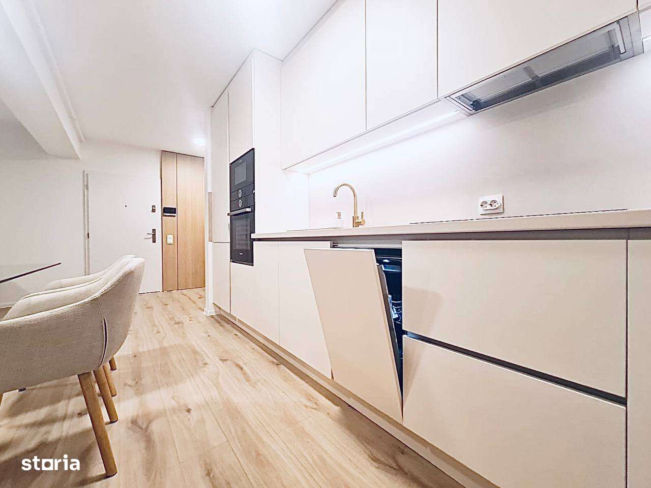 Apartament NOU 2 camere cu parcare - Qualis 2 - vis a vis de Coresi-9