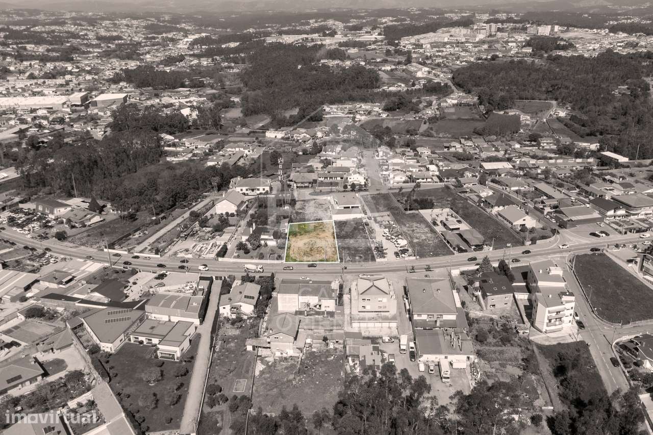 Terreno urbano com 1265m² em São João de Ver - Grande imagem: 5/6