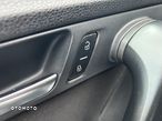 Volkswagen Passat Variant 2.0 TDI BlueMotion Technology Comfortline - 14