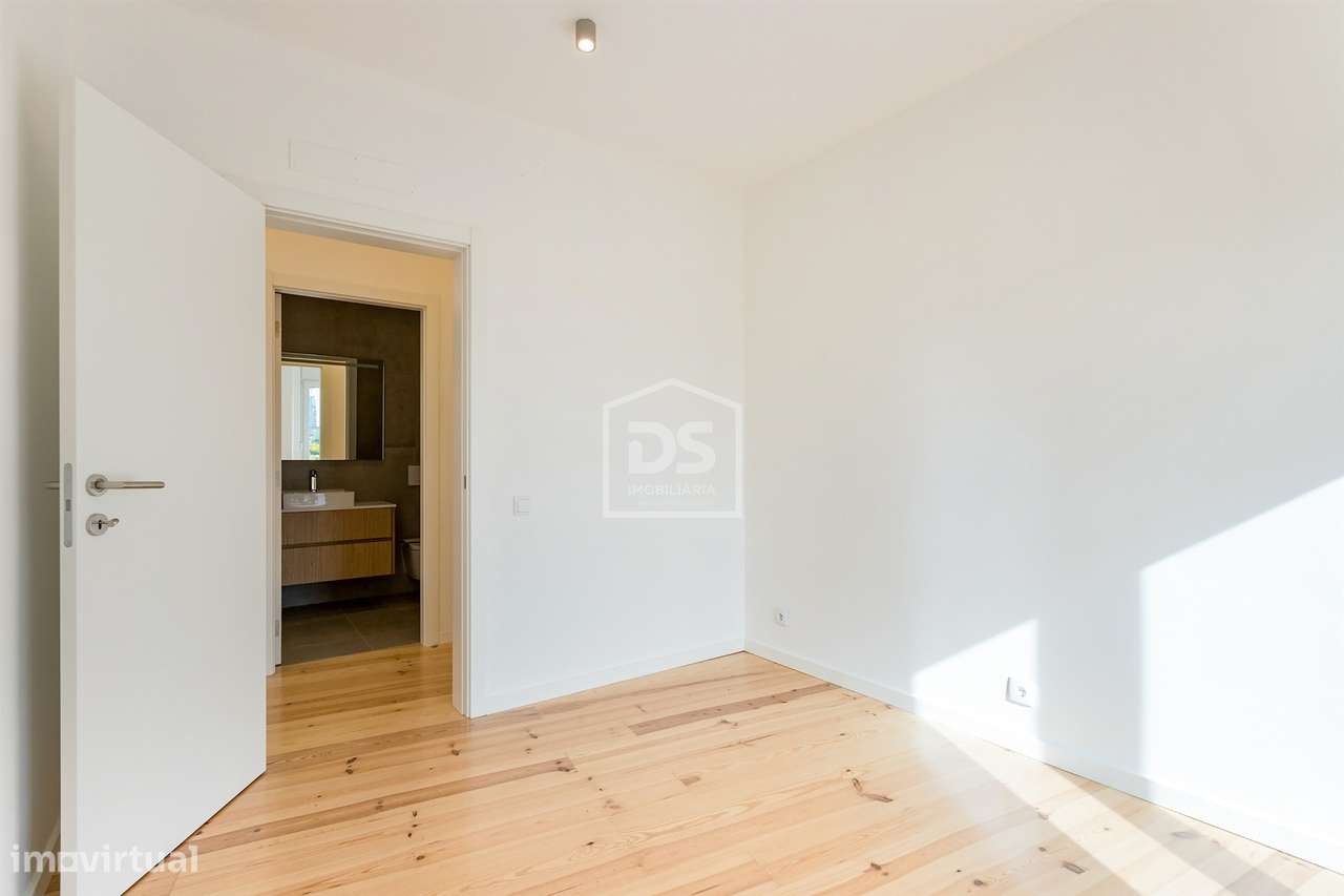 Apartamento T4 Venda em Avenidas Novas,Lisboa-8