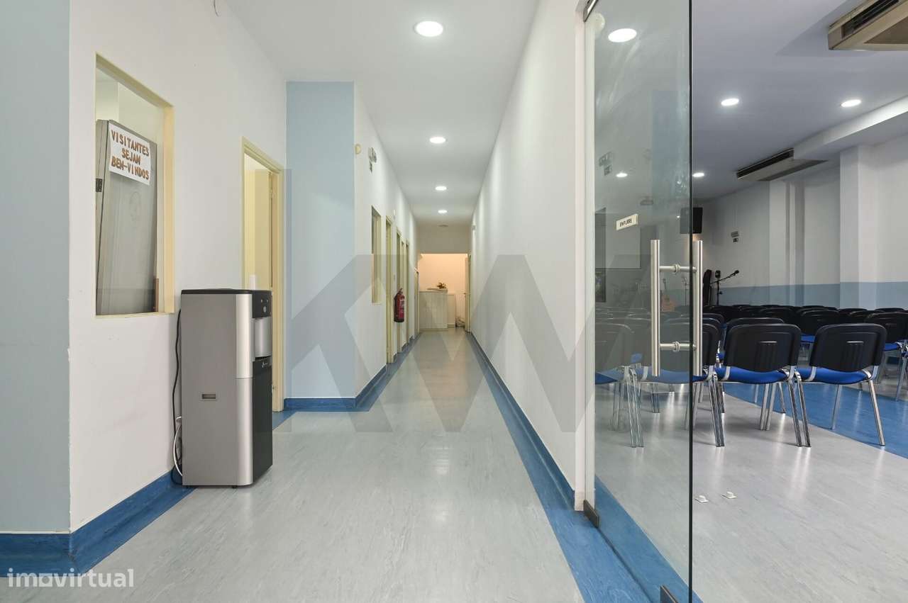 Espaço Comercial | 180m2 | Galeria do Shopping Center de Massamá - Grande imagem: 5/23