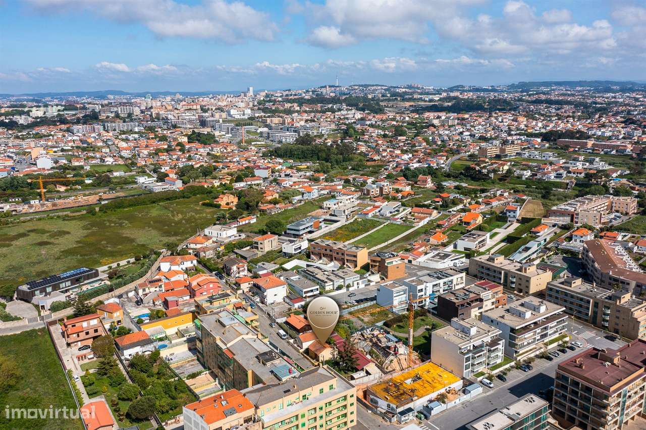 Moradia a 100 Metros da Praia de Lavadores I Exclusivo Golden Hour-41
